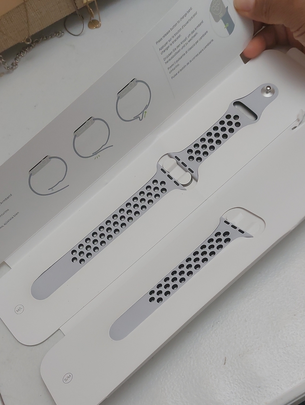 Apple Watch Nike Sport Band 38mm – Pure Platinum Black Complete Set S/M & M/L